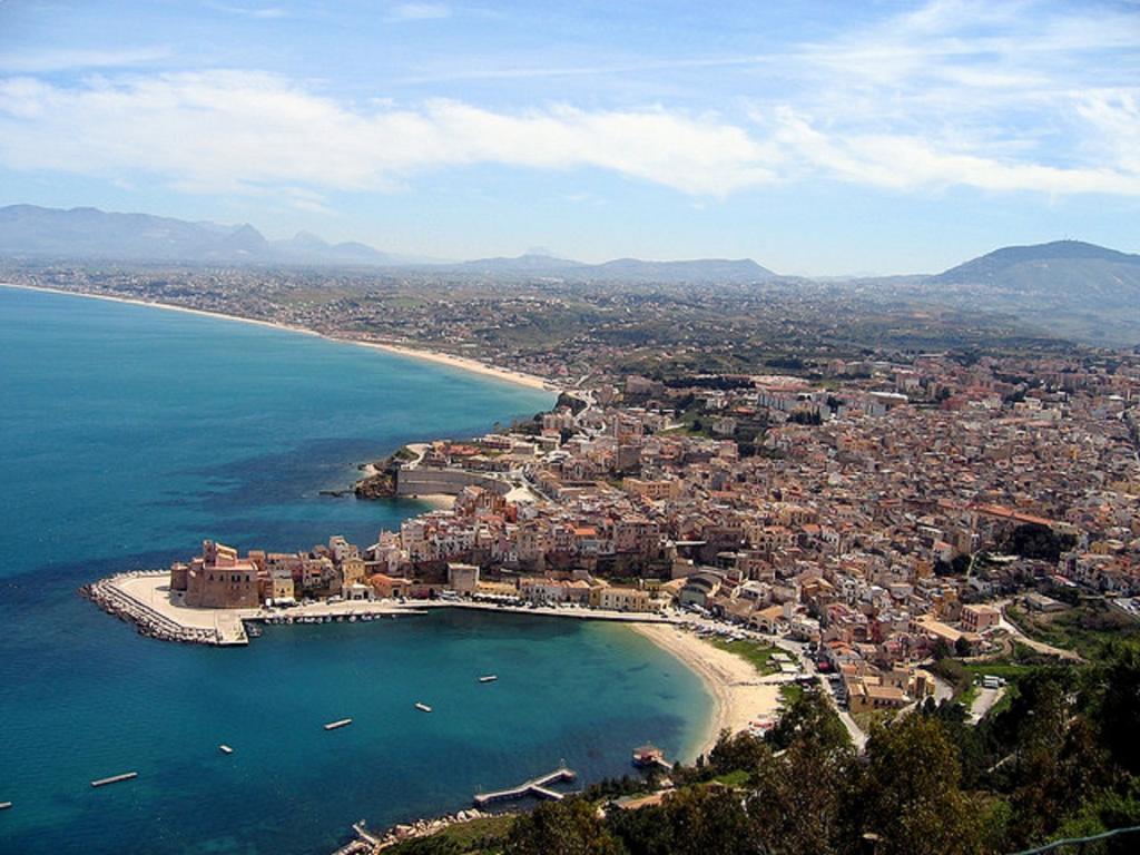 Affittacamere Le Scale Castellammare del Golfo Exterior foto